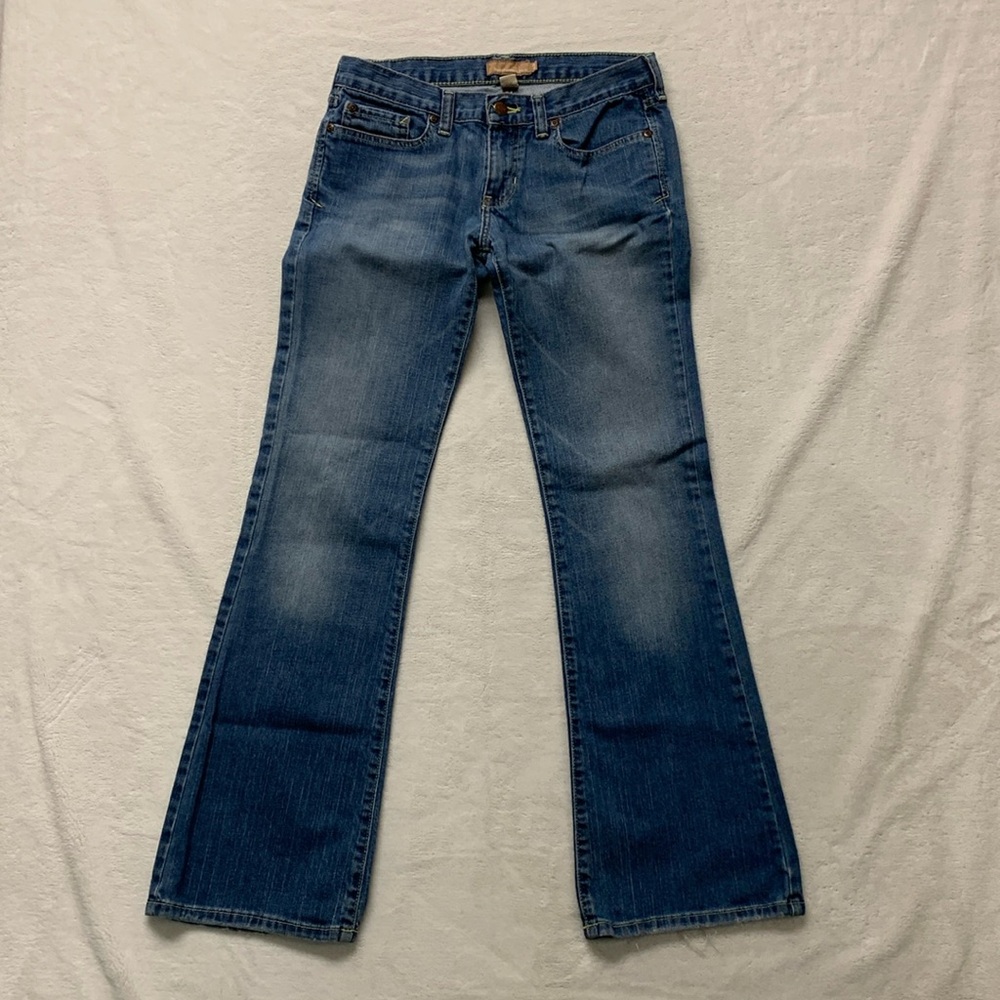 Abercrombie and Fitch Madison Vintage Flare stretch Jeans Sz 4R/31 distressed